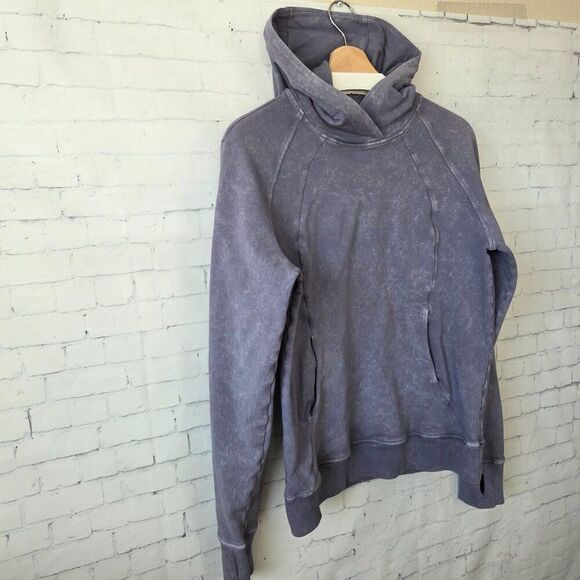 Lululemon Scuba Hoodie Pullover Sweatshirt Size 4 Washed Purple Thumbholes - Picture 3 of 11